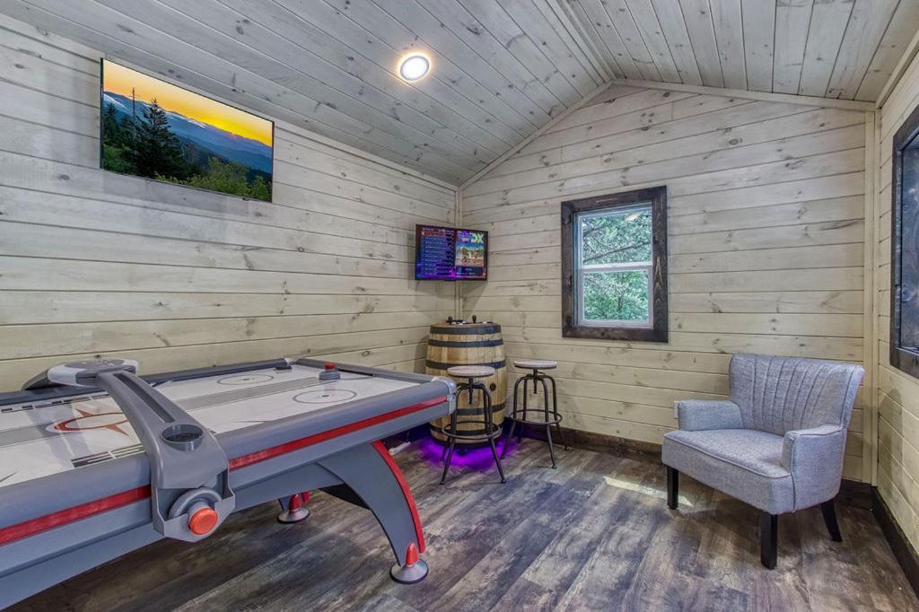 Tranquility Hollow, Indoor Pool, Game Room, 1089 Free Tickets Each Paid Day, Dollywood And More! Sevierville Luaran gambar